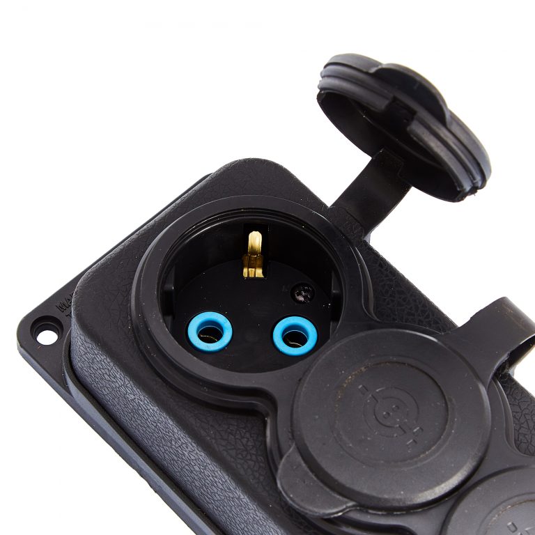 Triple "rubber" black socket with cover hermetic IP44 250V, 16A, SCHUKO 2P+Z, 3KMP-F, Bylion Triple "rubber" black socket with cover hermetic IP44 250V, 16A, SCHUKO 2P+Z, 3KMP-F, Bylion