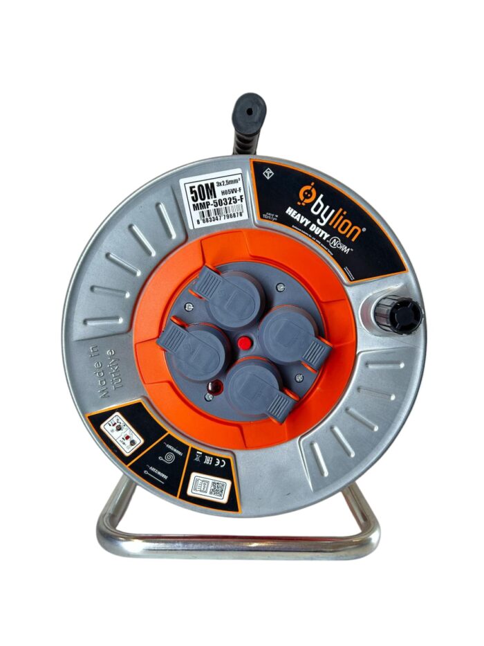 Professional metal reel with copper cable 3x2,5 mm2, IP44 with overload protection, current 16 A Schuko type with 4 sockets, length 50M, cable colour: orange